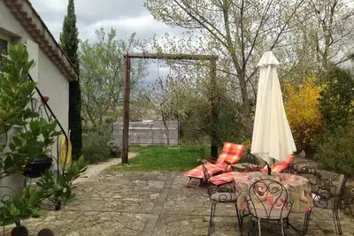 Image de Appartement indépendant en pleine campagne, proche des rivières: canoé