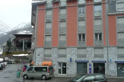 Image de Appartement centre ville proximité des télécabines calme état neuf parkingprivé
