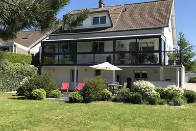Image de Belle Villa familiale avec grand jardin Ă 100 m de la plage
