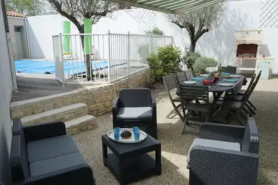 Image de Jolie Villa avec piscine chauffée. Accès commerces et plages à pied (15 mn )