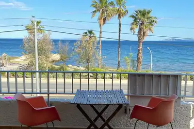 Image de Confortable appartement8 couchages bord de mer1ère ligne face à la Mer plein sud
