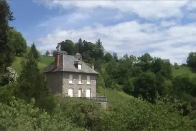 Image de Grande Maison Argentat-sur Dordogne, convient aux pĂŞcheurs \nChauffage Wifi
