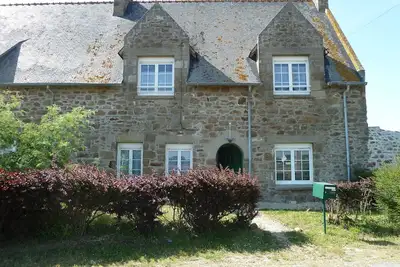 Image de Ferme/Longère au calme proche Plages et Thermes Marins