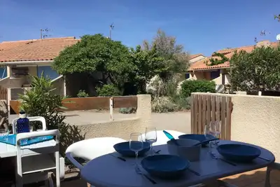 Image de Jolie petite maison en résidence sécurisée à 150 mètres de la plage avec wifi! !