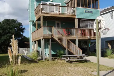 Image de «Pilot House», vue sur l'océan, accès Ez à la plage, piscine et bain à remous