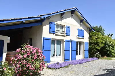 Image de Maison dans le vignoble de Bordeaux-Bourg-Blaye-Cnpe