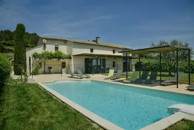 Image de La Romance, isolé, piscine privée clôturée, Ardèche, Provence, Pmr