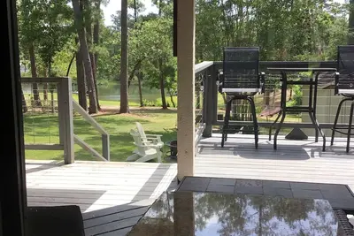 Image de Accueil Waterfront sur le lac Sam Rayburn!
