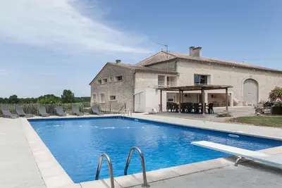 Image de Vignes Et Bassin\/Promo Pour Week-End Ascension Et Pentecote