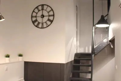 Image de Très beau 2 pièces limite Vincennes près de Paris joli pied à terre pour visiter