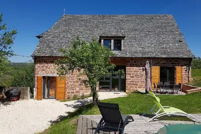 Image de Corrèze, Proche Périgord Noir : Très belle maison avec piscine