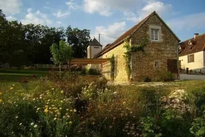 Image de Gîte rural et son potager gratuit, proche Martel