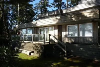 Image de Tofino Oasis Beach sur World Famous Chesterman Beach!
