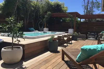 Image de 💥💥July / Aug Discount💥💥Fabulent Maison + Piscine + Hot Tub💥💥