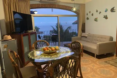 Image de Incroyable condo Oceanfront Puerto Vallarta Studio à partir de 56 $ la nuit.