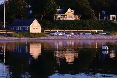 Image de Accueil Waterfront historique dans le centre-ville de Vineyard Haven