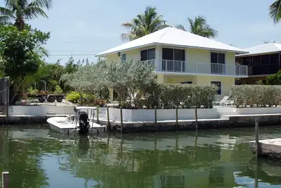 Image de ! ! Charmante Propre Bord De L'Eau Home-Wifi-Amortissement PRIVÉ-Proche PÊCHE Et Snorkel