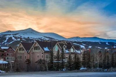 Image de Hyatt Main Str St-3br / 3ba pour 4600 $ pour la semaine de relâche 3 / 16-23 / 19