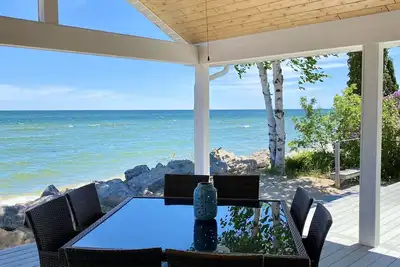 Image de Belle propriété de luxe au bord de l'eau directement sur la plage du lac Huron