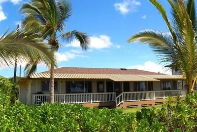 Image de True Beach-Front House sur Kauai's Westside, dans le quartier historique de Waimea - Tvncu # 1126