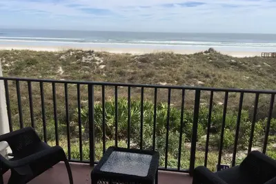 Image de Sable & Surf! Nouvelle rénovation Staugustine Oceanfront! 1 Bdm 4 personnes!