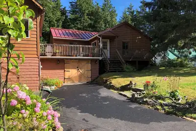 Image de Charme Sud Tongass Accueil - vivre comme un local