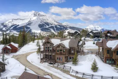 Image de Ski in / out de luxe avec pavillon privé et piscine - Cascade Ridge