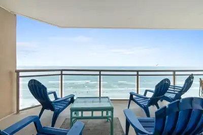 Image de 💖Superbe Bahama Sands / Atlantic Breeze 3br / 3ba Oceanfront Corner-Ocean Drive
