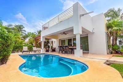 Image de Spacieuse Villa avec Vue sur l'Océan et Jacuzzi sur le toit (non chauffée) - Villa Pura Vida
