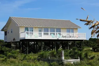 Image de ** Échange côtier ** Vues Impressionnantes Sur La Plage * À côté de la promenade