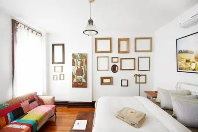 Image de Sunny, Spacious & Central: Fedora