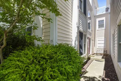Image de Spacieux 6bdrm / 5bath et Ă quelques pas de la plage et de la promenade de Rehoboth!