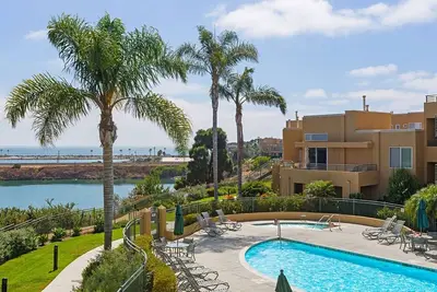 Image de Penthouse avec vue imprenable sur l'océan et le lagon, à pied de la plage, du village et des restaurants