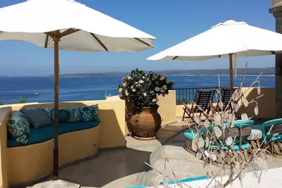 Image de Dramatic Ocean Views & Starry Nights