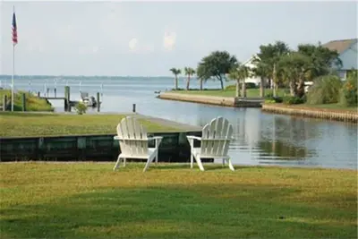 Image de Waterfront w / Deep Water Private Dock - Accès à l'eau à Morehead City, Nc