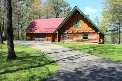 Image de Connexion Full Rustic Accueil sur le lac calme Onland - Famille et amis des animaux