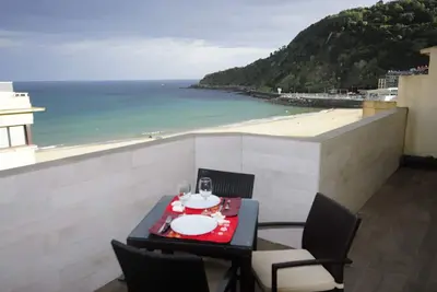 Image de Penthouse Frontbeach vue sur la mer! ! ! Grande terrasse