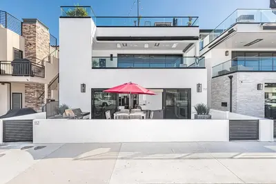 Image de Modern Ocean View Beauty w / Climatisation!