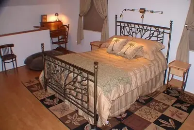 Image de Annie's Cottage, escapade tranquille, cascade paisible
