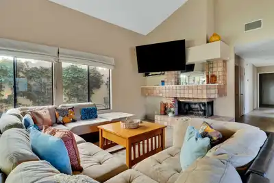 Image de 3 Br Simple Story-Garage 2 voitures