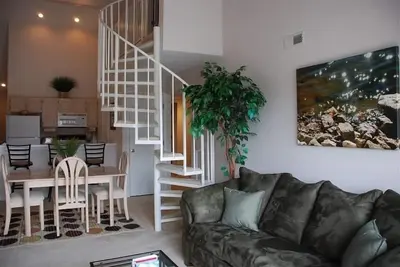 Image de Vivant, rire, aime la famille Condo - Renseignez-vous sur notre Gratuit DÉBARCADÈRE spéciale! !