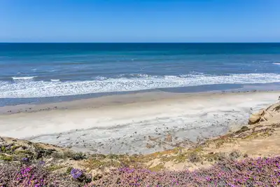 Image de Nouvelle Liste! Spacieuse maison de plage récemment rénovée