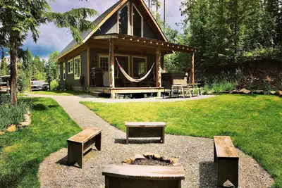 Image de Chalet privé et unique dans le Shuswap- Chalet Deux