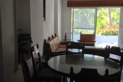Image de Appartements meublés de 2 chambres avec accès à la plage, grande piscine, jacuzzi et plus encore. . .
