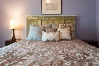Image de Connemara Cottage dans le quartier historique - mettant en vedette l'art local