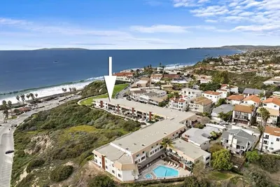 Image de Whitewater Ocean View, étapes de la plage - Parkview Manor # 203