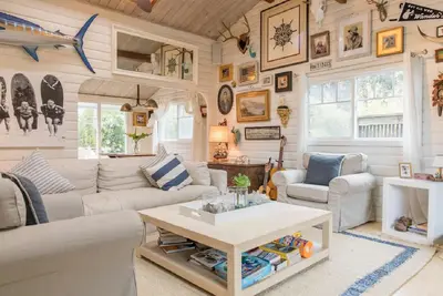 Image de Cabine unique sur une rue sablonneuse, 5 maisons de la plage, 200 mètres du centre-ville