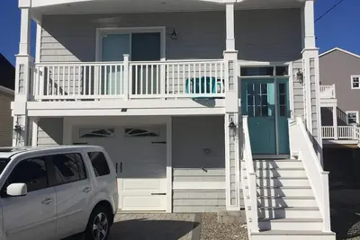 Image de Ocean Block Home Dans la plage conviviale d'Ortley Beach
