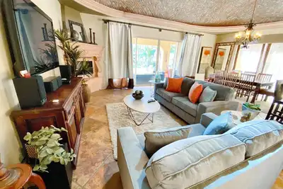 Image de Bella Sirena Villa Superbe maison privée de 3 chambres, 3 salles de bain le plus proche de l'océan