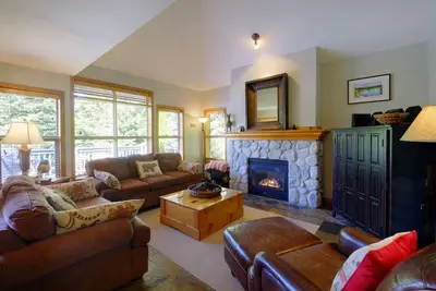 Image de Ski in / out - bain à remous privé - 3 Br- Grande terrasse avec barbecue, Wifi gratuit et parking gratuit
